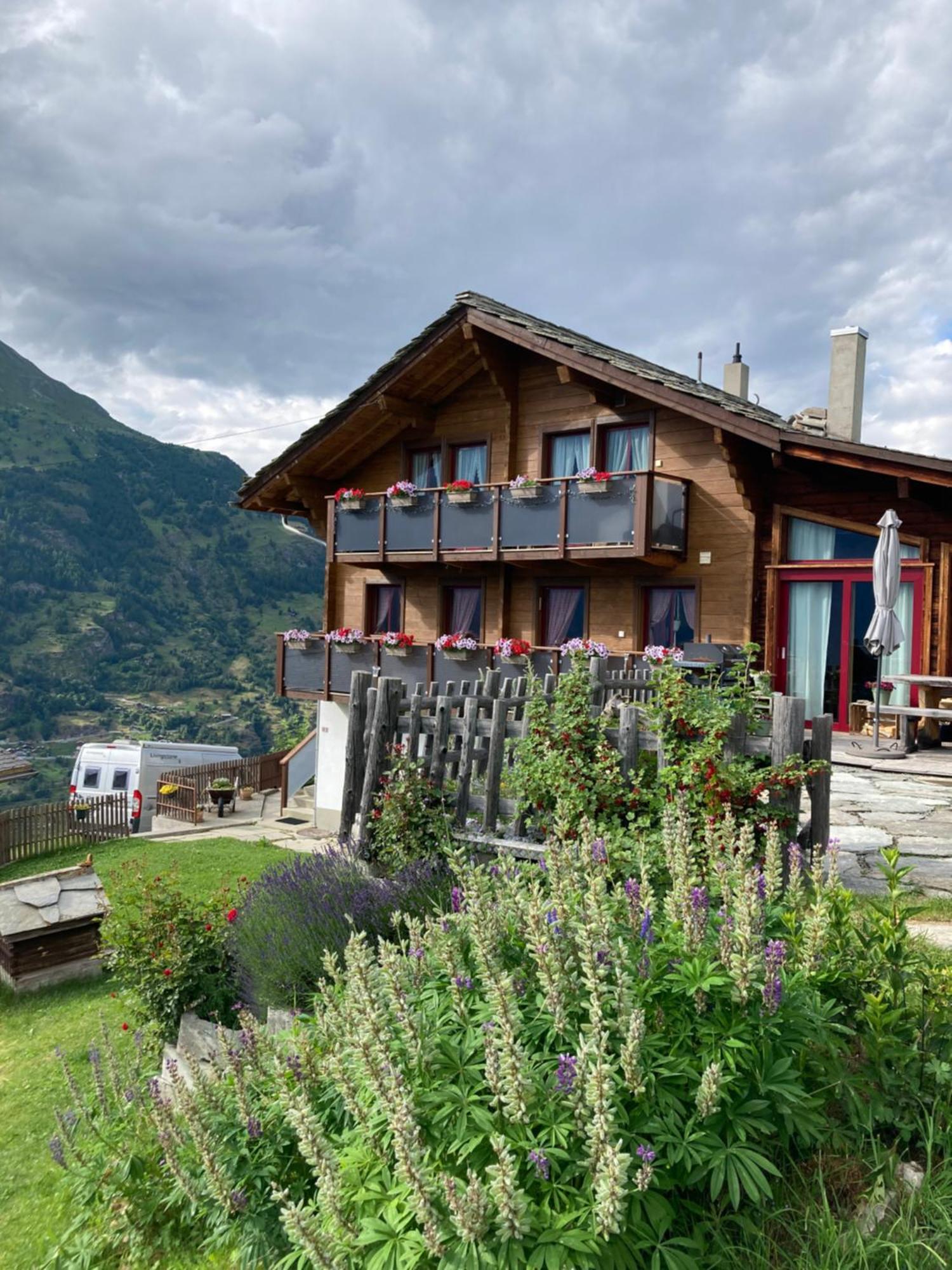 Haus Dorfblick Appartement Grächen Buitenkant foto