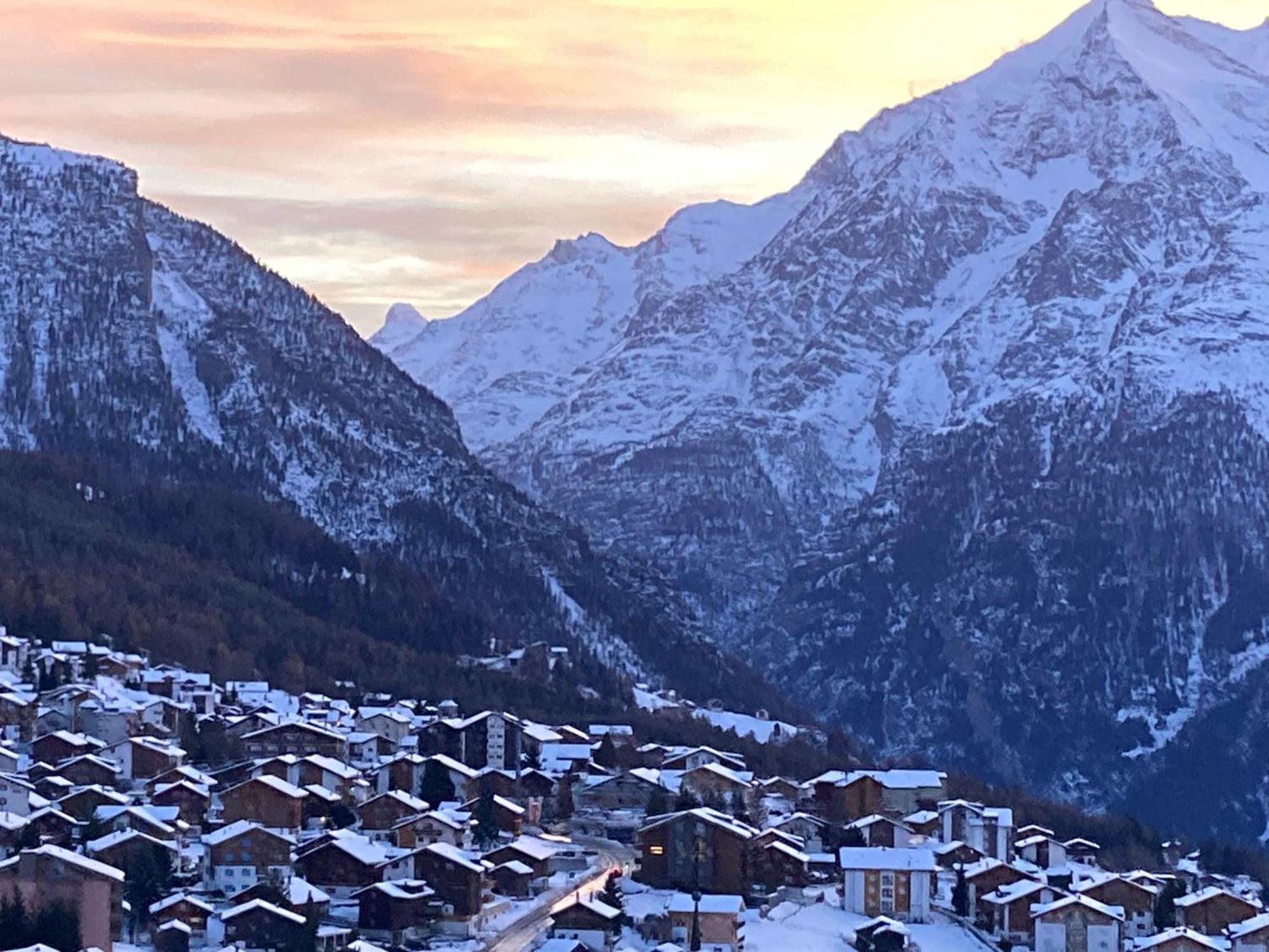 Haus Dorfblick Appartement Grächen Buitenkant foto
